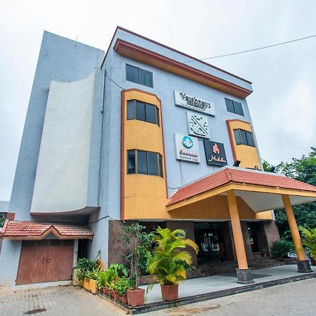 Hotel Oyo 18762 Vaishnavi Residency Bengalúr Exteriér fotografie