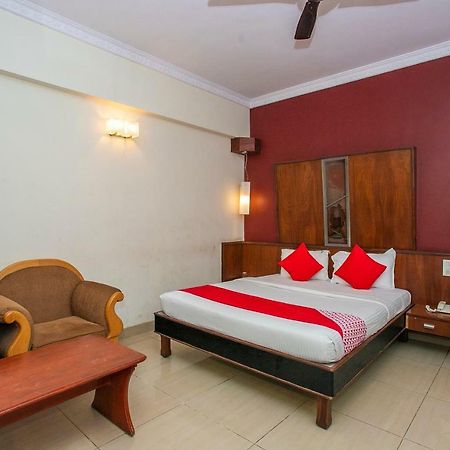 Hotel Oyo 18762 Vaishnavi Residency Bengalúr Exteriér fotografie