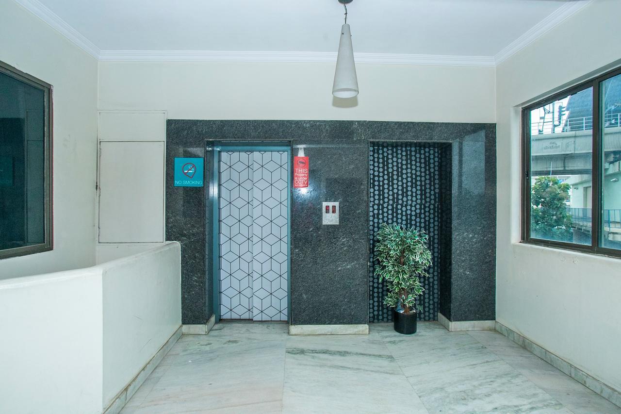Hotel Oyo 18762 Vaishnavi Residency Bengalúr Exteriér fotografie